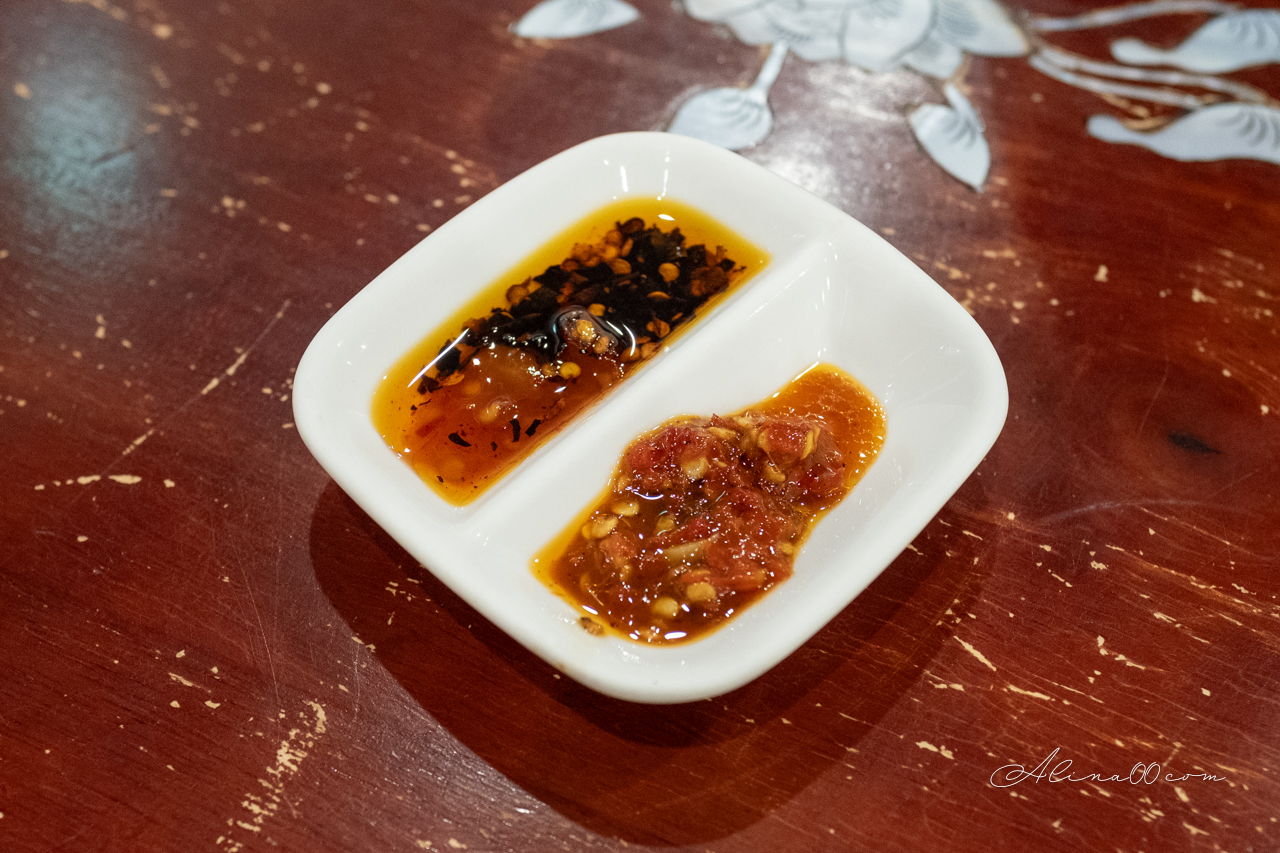 東引快刀手 內湖店|好吃豬腳滷味配拌麵,開到半夜當宵夜 @Alina 愛琳娜 東引快刀手 內湖店|好吃豬腳滷味配拌麵,開到半夜當宵夜 @Alina 愛琳娜