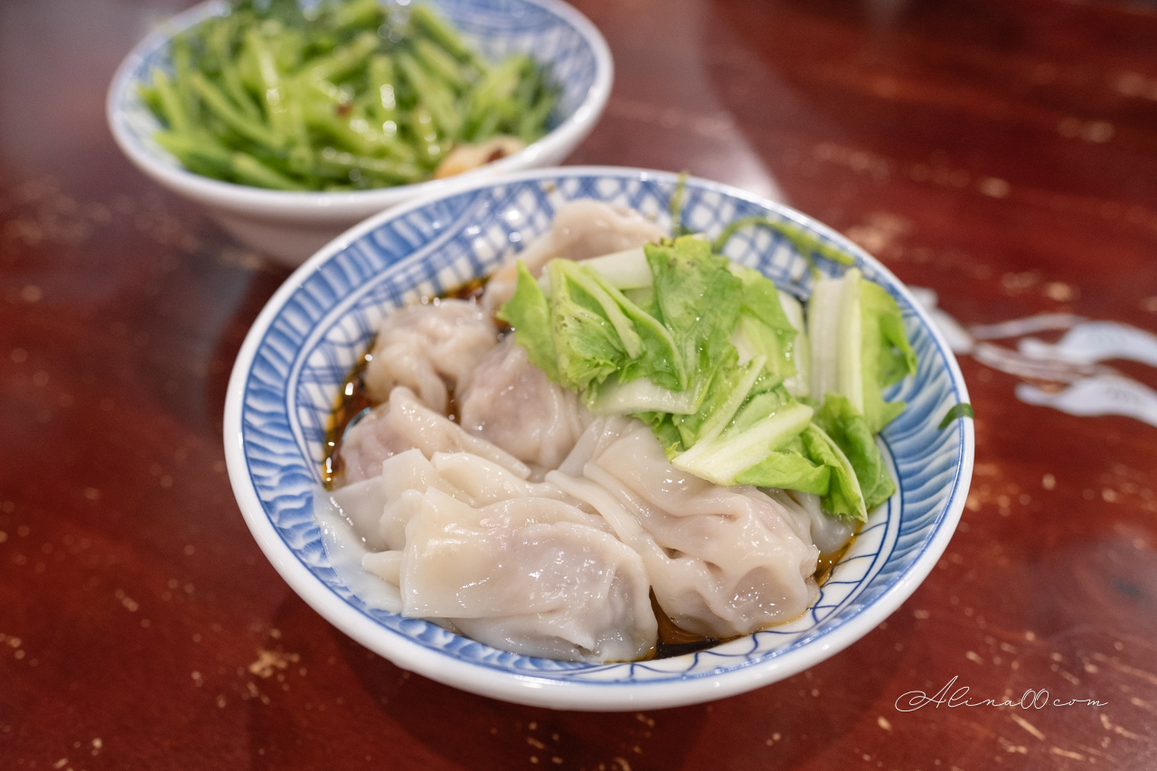 東引快刀手 內湖店|好吃豬腳滷味配拌麵,開到半夜當宵夜 @Alina 愛琳娜 東引快刀手 內湖店|好吃豬腳滷味配拌麵,開到半夜當宵夜 @Alina 愛琳娜