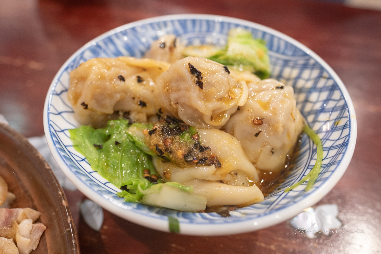 東引快刀手 內湖店｜好吃豬腳滷味配拌麵，開到半夜當宵夜 @Alina 愛琳娜