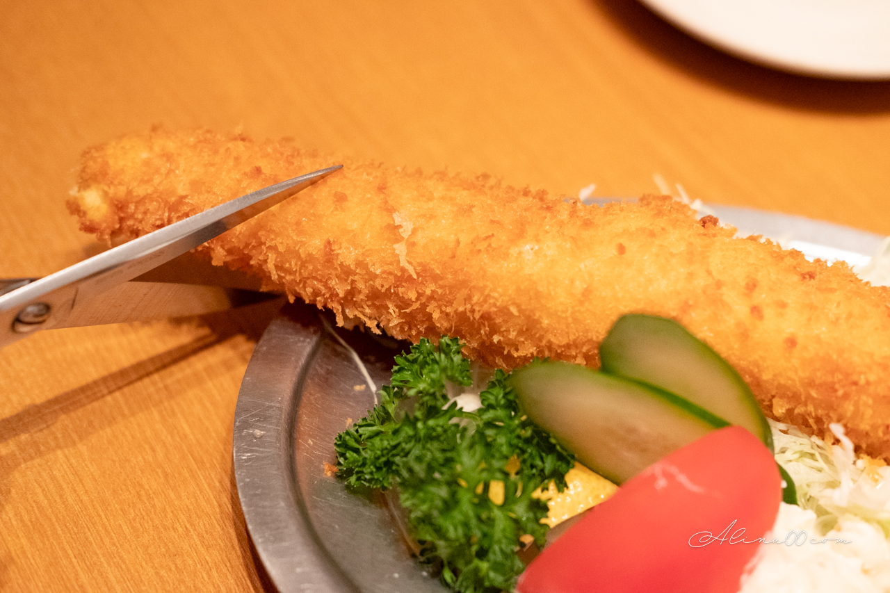【名古屋美食】巨大炸蝦海老どて食堂 35公分炸蝦超長!浮誇好吃 @Alina 愛琳娜 【名古屋美食】巨大炸蝦海老どて食堂 35公分炸蝦超長!浮誇好吃 @Alina 愛琳娜