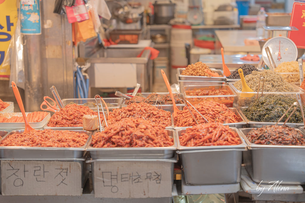 首爾廣藏市場|4大美食推薦地圖+買棉被店推薦,必吃飯捲跟生牛肉 @Alina 愛琳娜 首爾廣藏市場|4大美食推薦地圖+買棉被店推薦,必吃飯捲跟生牛肉 @Alina 愛琳娜