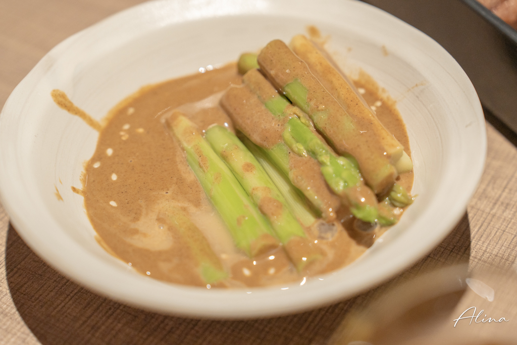 秋吉串燒｜台北日式居酒屋，烤雞串肉串、羊排都好吃 @Alina 愛琳娜