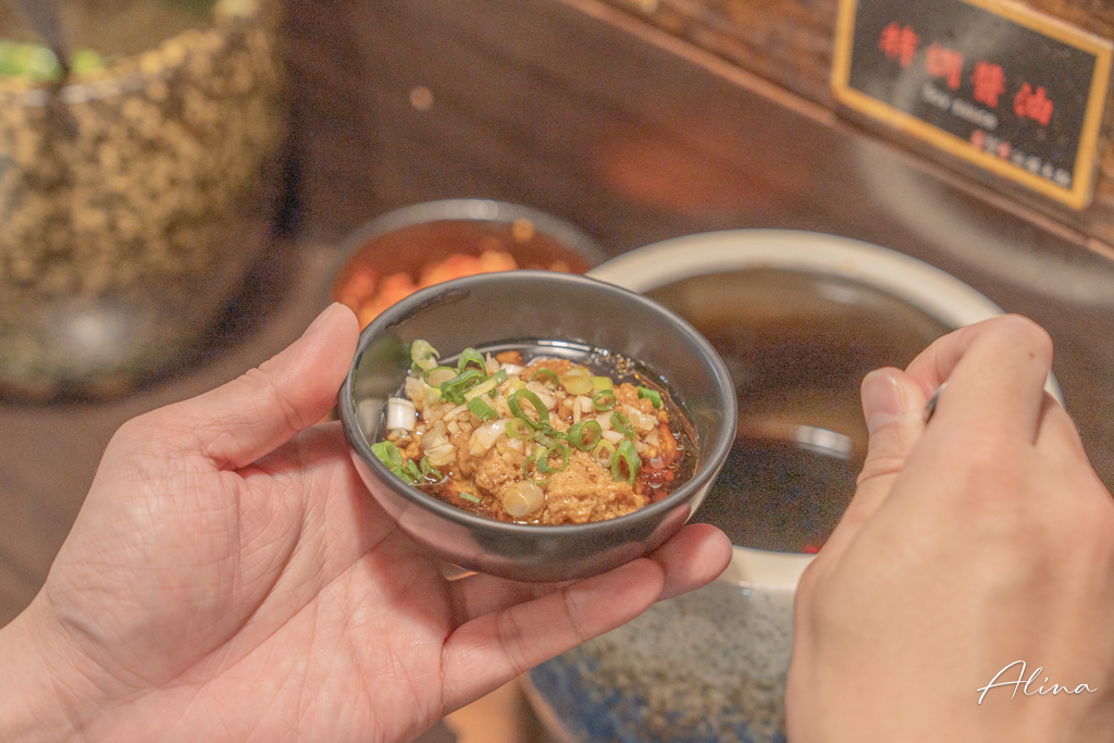 行天宮赤哥汕頭火鍋｜台北溫體牛肉火鍋，台味沙茶扁魚湯 @Alina 愛琳娜
