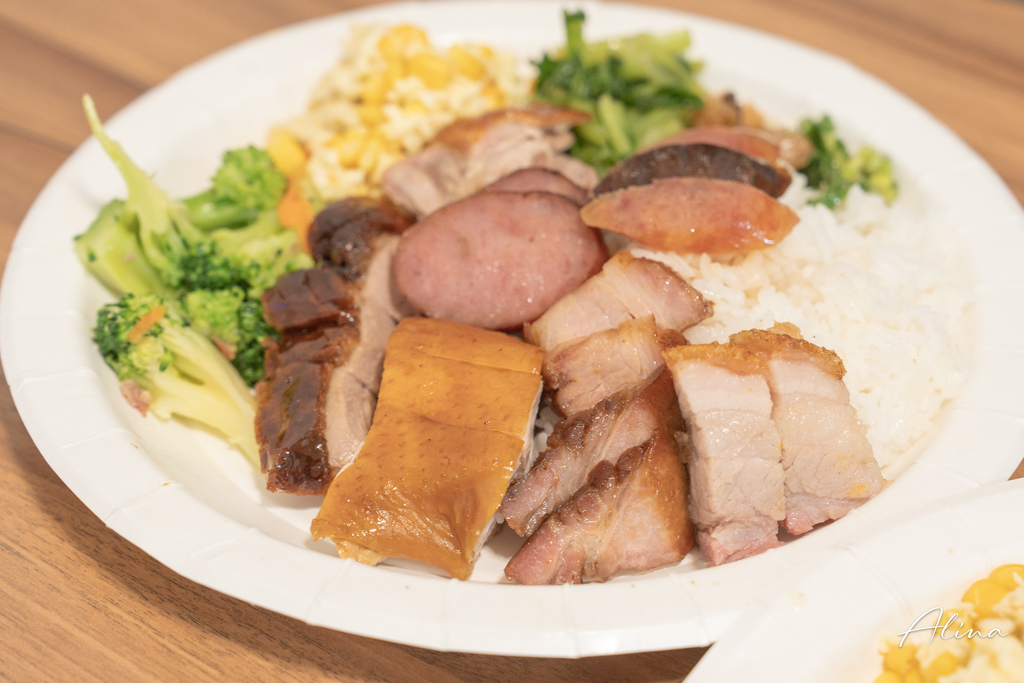 南港聚豐德燒臘專賣店|平日限定,名爐鴨腿飯便當每晚限量6隻 @Alina 愛琳娜 南港聚豐德燒臘專賣店|平日限定,名爐鴨腿飯便當每晚限量6隻 @Alina 愛琳娜