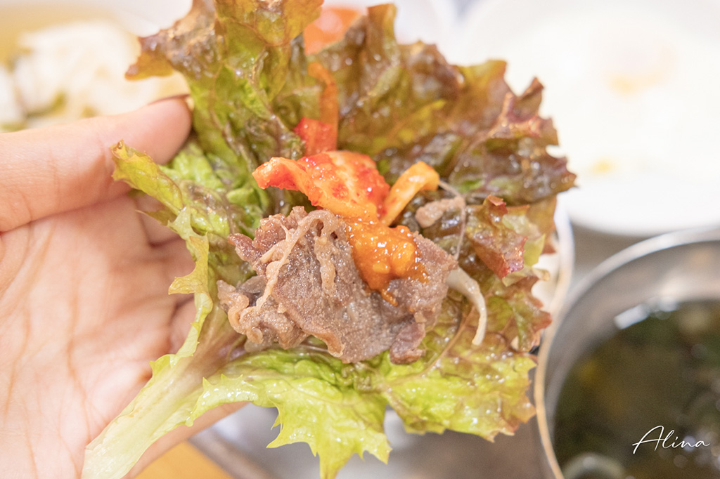 【首爾美食】柿樹之家司機食堂|平價烤肉套餐,無限挑戰節目推薦 @Alina 愛琳娜 【首爾美食】柿樹之家司機食堂|平價烤肉套餐,無限挑戰節目推薦 @Alina 愛琳娜