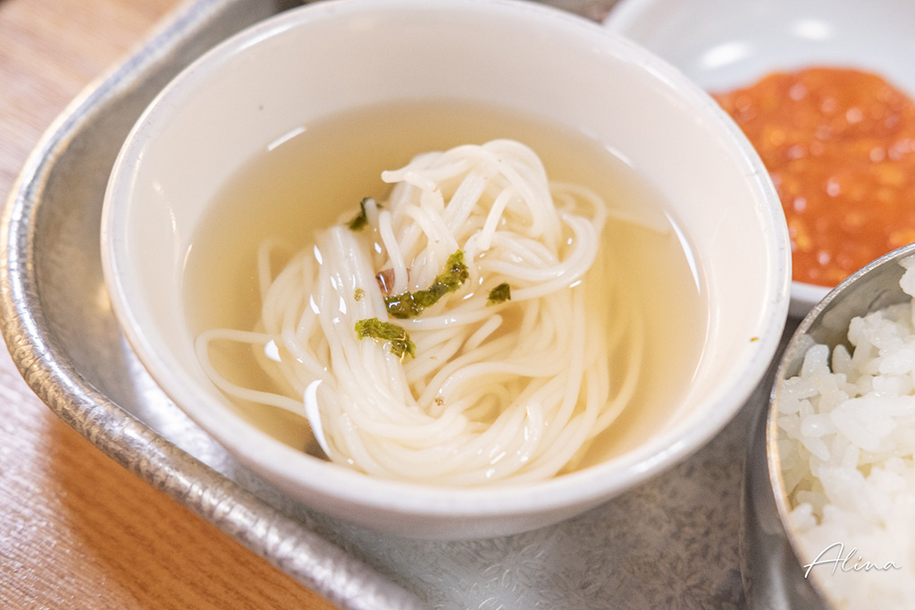 【首爾美食】柿樹之家司機食堂|平價烤肉套餐,無限挑戰節目推薦 @Alina 愛琳娜 【首爾美食】柿樹之家司機食堂|平價烤肉套餐,無限挑戰節目推薦 @Alina 愛琳娜