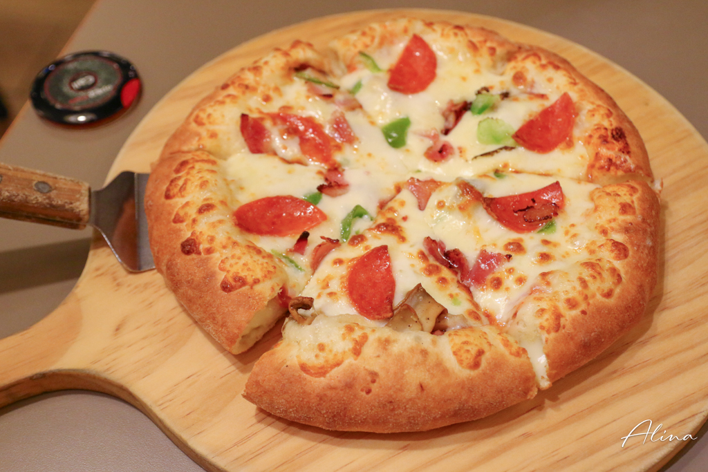 李在模披薩｜釜山起司Pizza 排隊名店，連在地人都愛吃 @Alina 愛琳娜