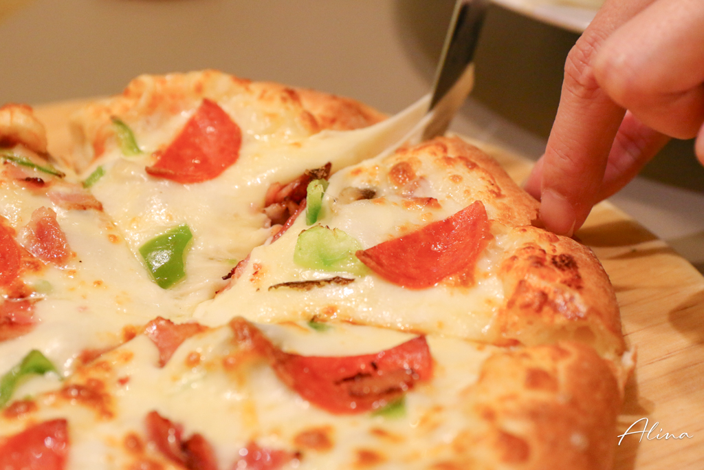 李在模披薩｜釜山起司Pizza 排隊名店，連在地人都愛吃 @Alina 愛琳娜