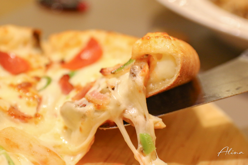 李在模披薩｜釜山起司Pizza 排隊名店，連在地人都愛吃 @Alina 愛琳娜
