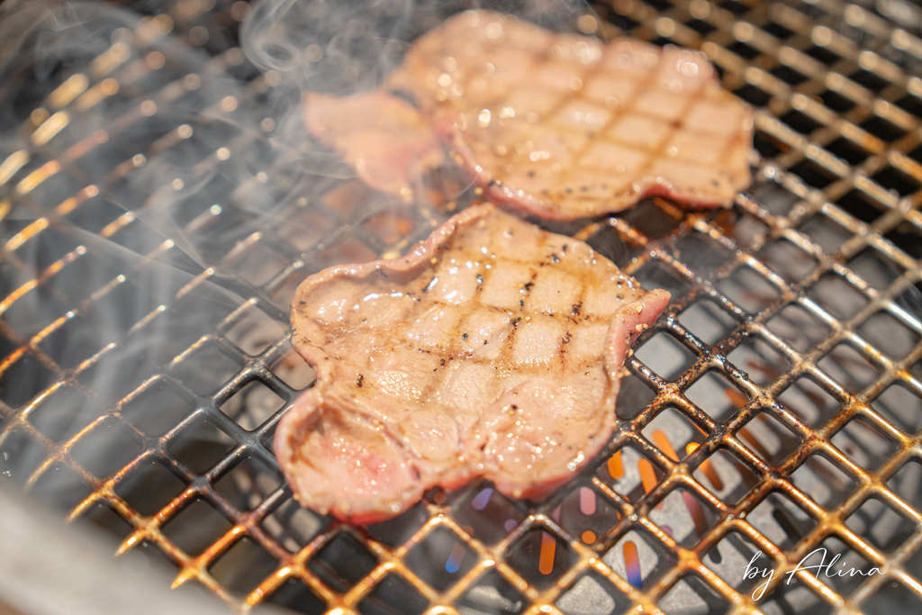 京都燒肉弘｜和牛燒肉餐廳連鎖店，限定牛肉拼盤超值美味必吃 @Alina 愛琳娜
