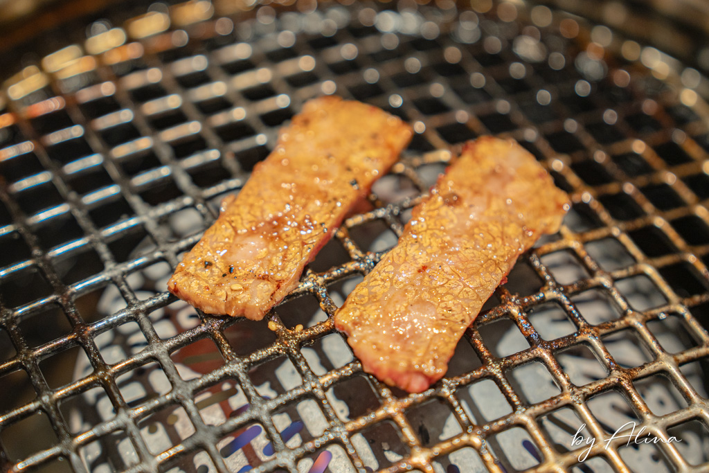京都燒肉弘｜和牛燒肉餐廳連鎖店，限定牛肉拼盤超值美味必吃 @Alina 愛琳娜
