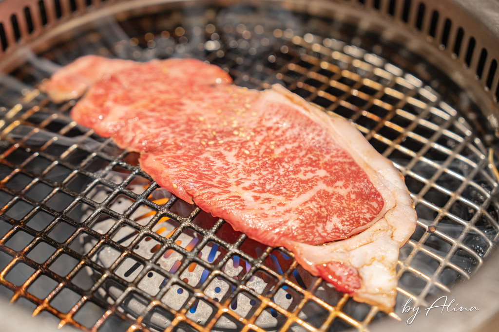 京都燒肉弘｜和牛燒肉餐廳連鎖店，限定牛肉拼盤超值美味必吃 @Alina 愛琳娜