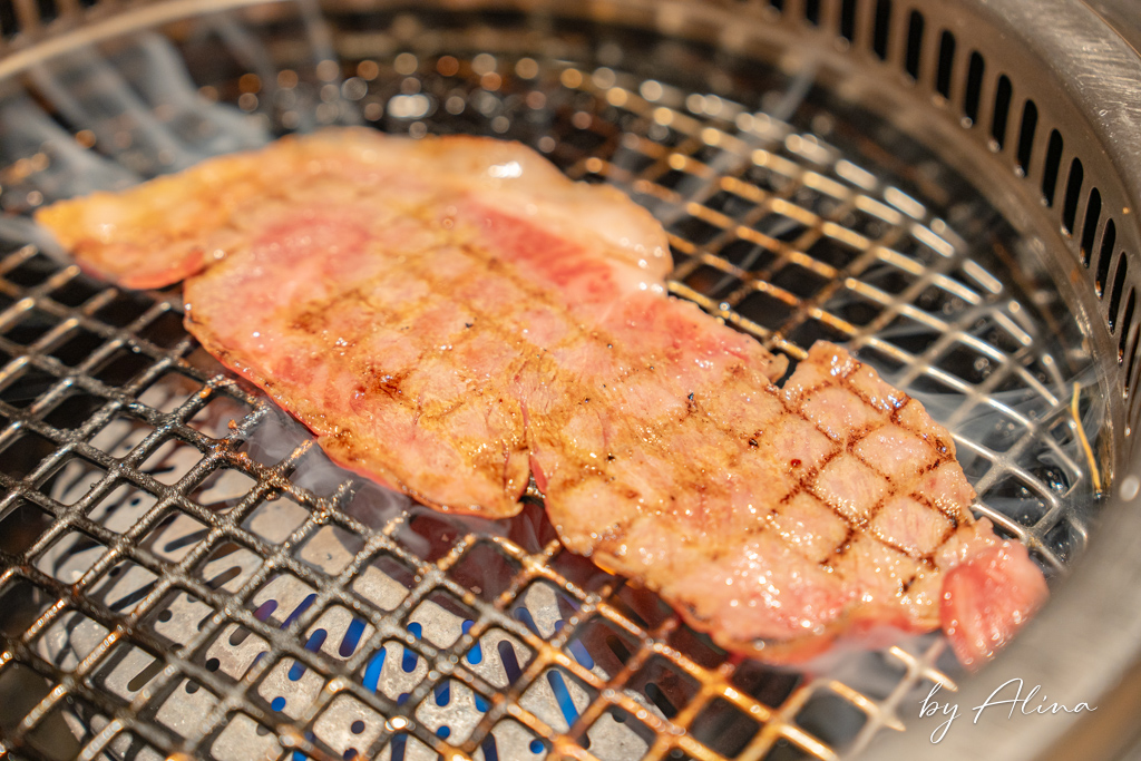 京都燒肉弘｜和牛燒肉餐廳連鎖店，限定牛肉拼盤超值美味必吃 @Alina 愛琳娜