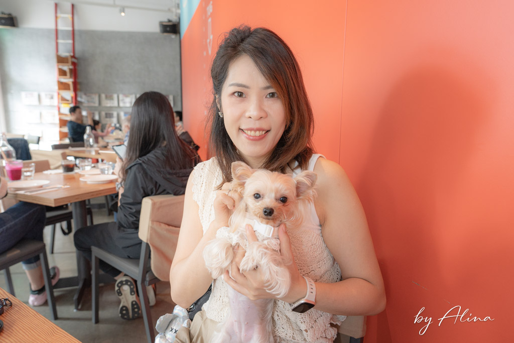 Woolloomooloo 內湖春大直店｜澳洲早午餐咖啡館，輕鬆寵物友善 @Alina 愛琳娜