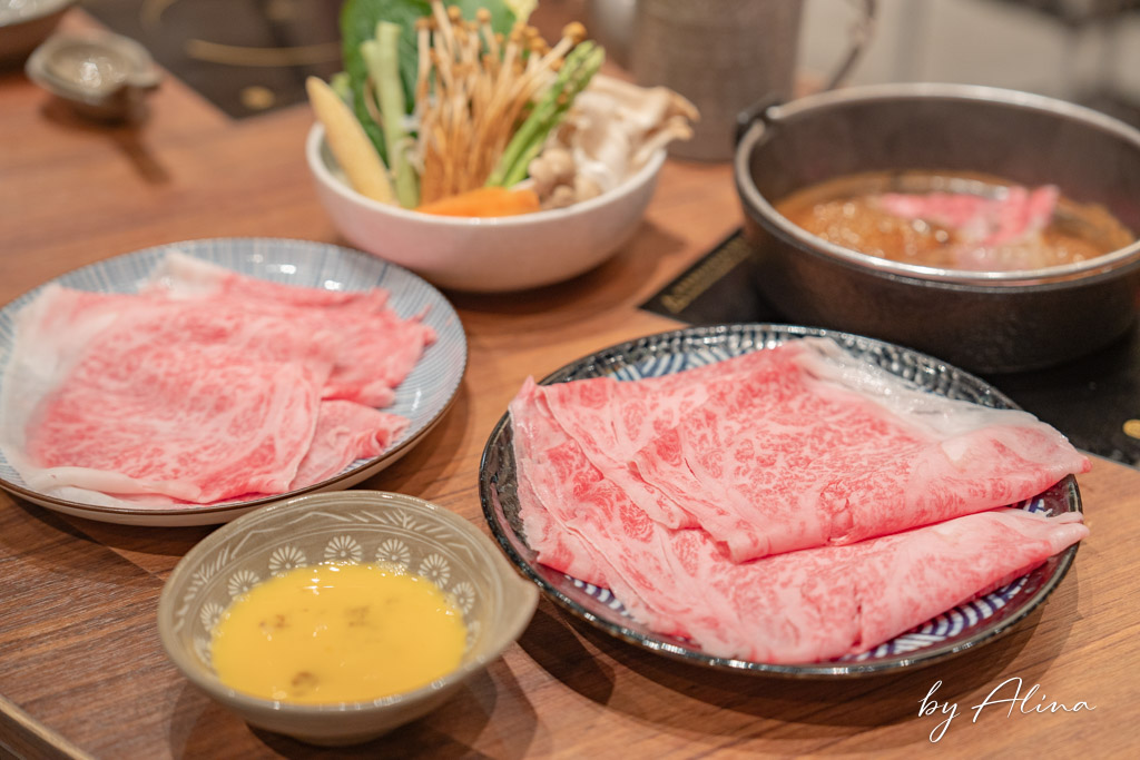 黑毛屋涮涮鍋、壽喜燒｜和牛火鍋輕巧自由選，冬季限定柚子鍋 @Alina 愛琳娜