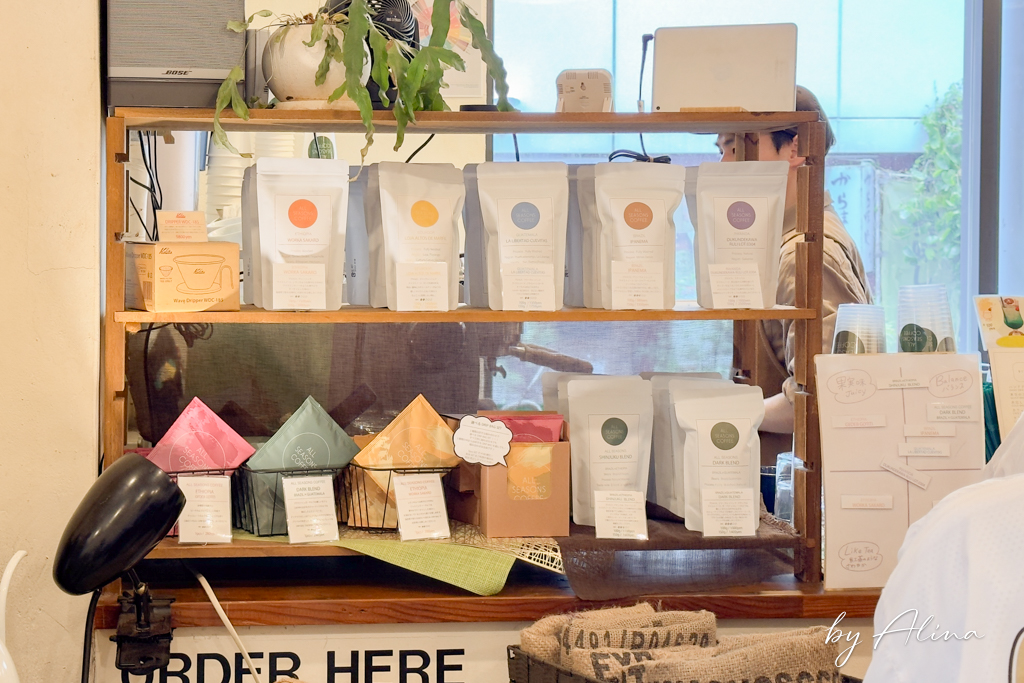 All Seasons Coffee|新宿咖啡館的冰淇淋布丁,比咖啡還吸睛 @Alina 愛琳娜 All Seasons Coffee|新宿咖啡館的冰淇淋布丁,比咖啡還吸睛 @Alina 愛琳娜