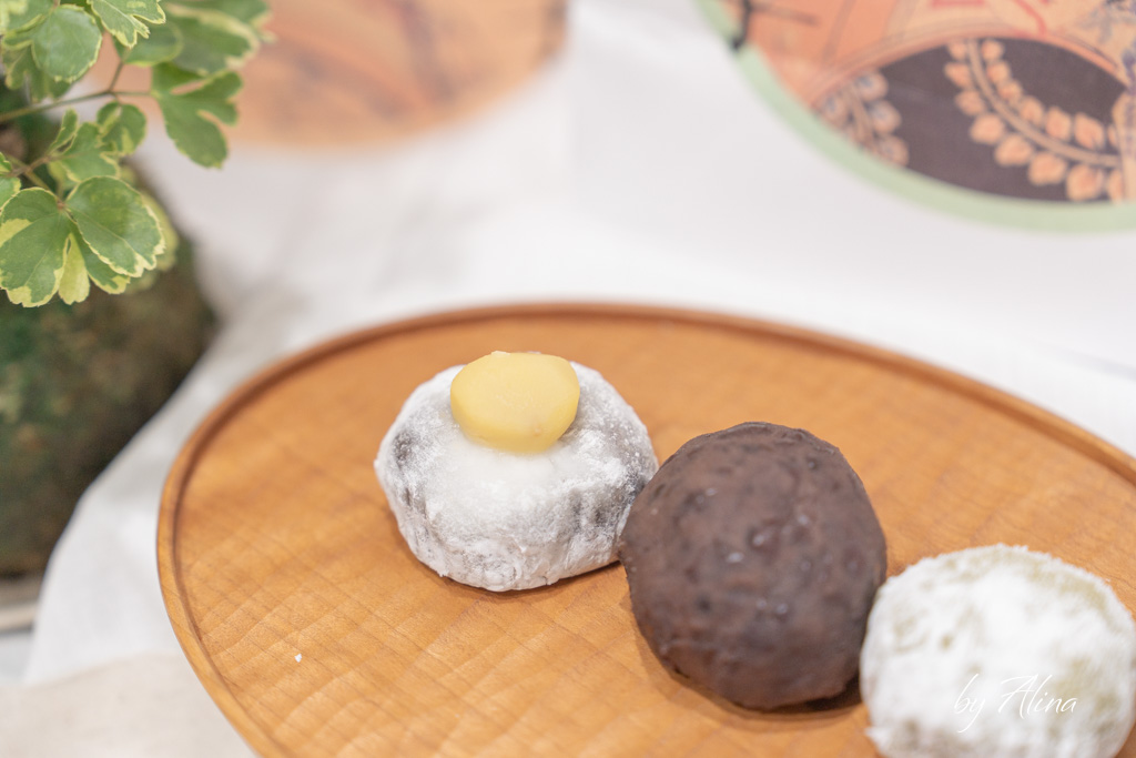 三明堂草莓大福｜天母超人氣和菓子！草莓大顆又新鮮多汁 @Alina 愛琳娜