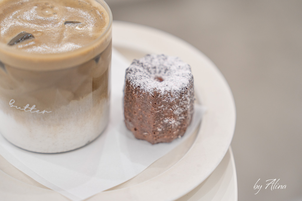 Butter Coffee Stand 中野通旁極簡白咖啡館，可麗露控超愛 @Alina 愛琳娜
