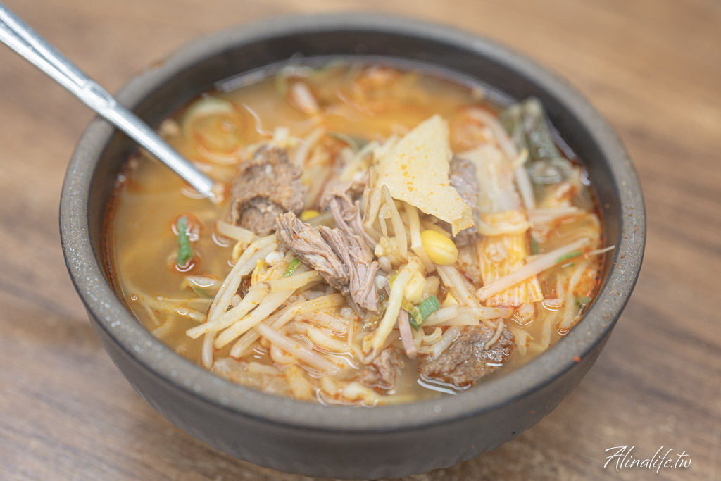 釜山海雲台元祖奶奶湯飯|24小時營業的好吃牛肉湯飯 @Alina 愛琳娜 釜山海雲台元祖奶奶湯飯|24小時營業的好吃牛肉湯飯 @Alina 愛琳娜