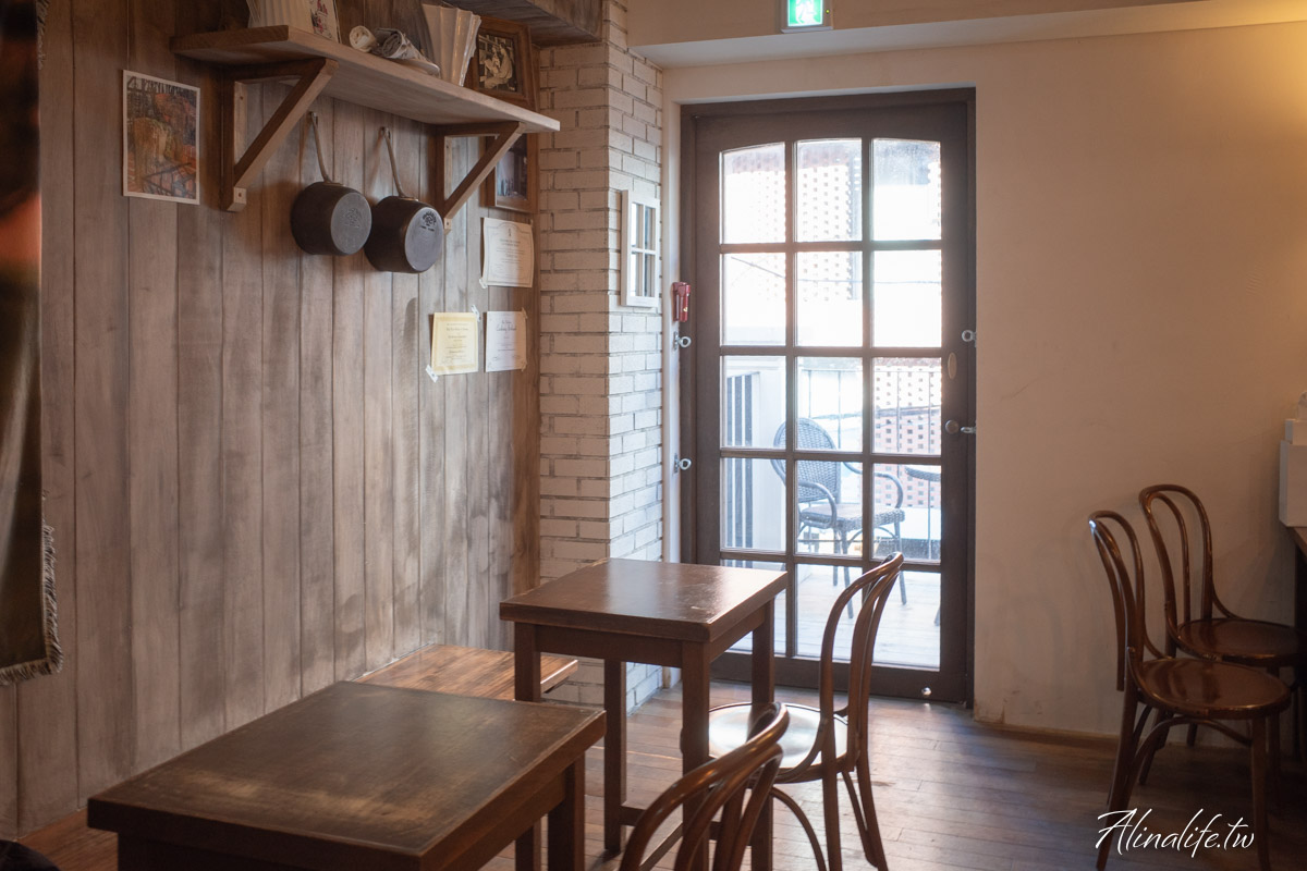 BETON 聖水洞|鹽牛角可頌麵包香酥好吃,排隊我也甘願 @Alina 愛琳娜 BETON 聖水洞|鹽牛角可頌麵包香酥好吃,排隊我也甘願 @Alina 愛琳娜