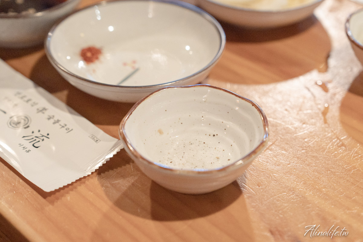 弘大一流炭烤羊排店|首爾米其林指南與韓國藍絲帶評價,美味好吃 @Alina 愛琳娜 弘大一流炭烤羊排店|首爾米其林指南與韓國藍絲帶評價,美味好吃 @Alina 愛琳娜