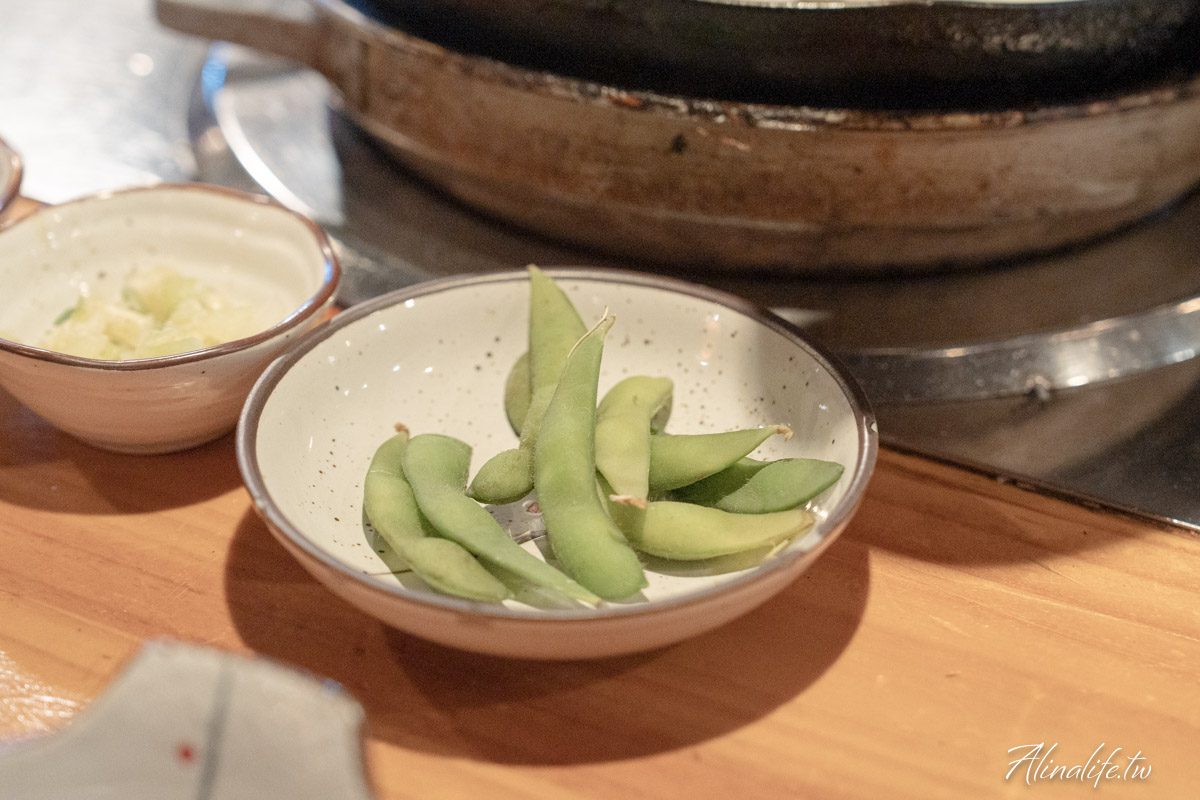 弘大一流炭烤羊排店|首爾米其林指南與韓國藍絲帶評價,美味好吃 @Alina 愛琳娜 弘大一流炭烤羊排店|首爾米其林指南與韓國藍絲帶評價,美味好吃 @Alina 愛琳娜