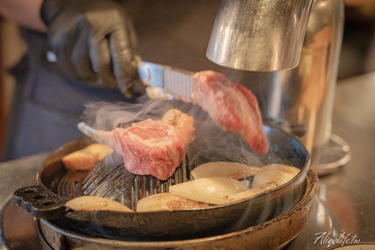 弘大一流炭烤羊排店|首爾米其林指南與韓國藍絲帶評價,美味好吃 @Alina 愛琳娜 弘大一流炭烤羊排店|首爾米其林指南與韓國藍絲帶評價,美味好吃 @Alina 愛琳娜