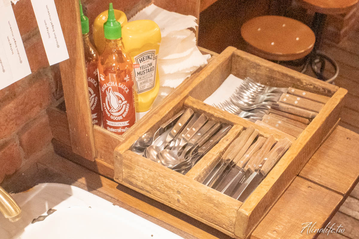 倫敦貝果博物館｜超人氣蔥乳酪好吃！有間分店排隊30分鐘就能吃到 @Alina 愛琳娜