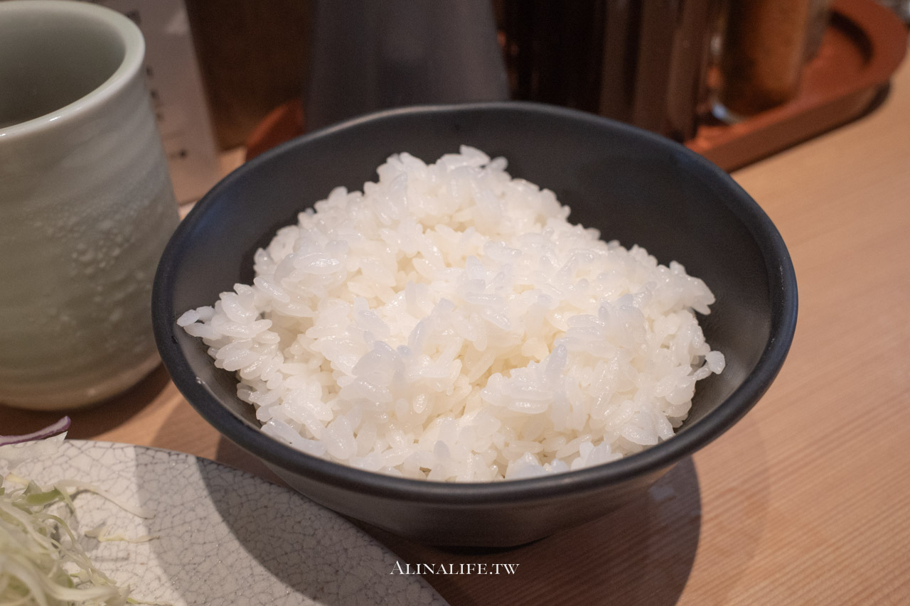 目黑炸豬排 こがね|林SPF 豬排定食超美味,商業午餐優惠別錯過 @Alina 愛琳娜 目黑炸豬排 こがね|林SPF 豬排定食超美味,商業午餐優惠別錯過 @Alina 愛琳娜