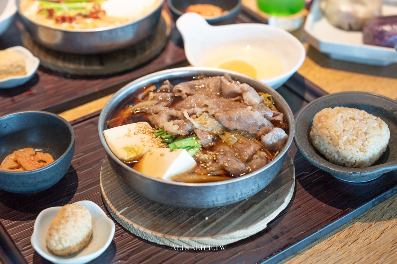 蟻月牛腸鍋|東京輕鬆吃福岡名物,鍋物定食好吃口味多 @Alina 愛琳娜 蟻月牛腸鍋|東京輕鬆吃福岡名物,鍋物定食好吃口味多 @Alina 愛琳娜
