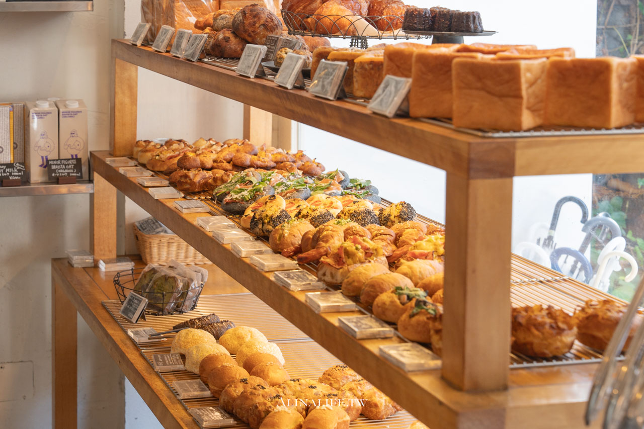 BREAD, ESPRESSO &amp; 法式吐司｜表參道早午餐，烘焙質感美味 @Alina 愛琳娜