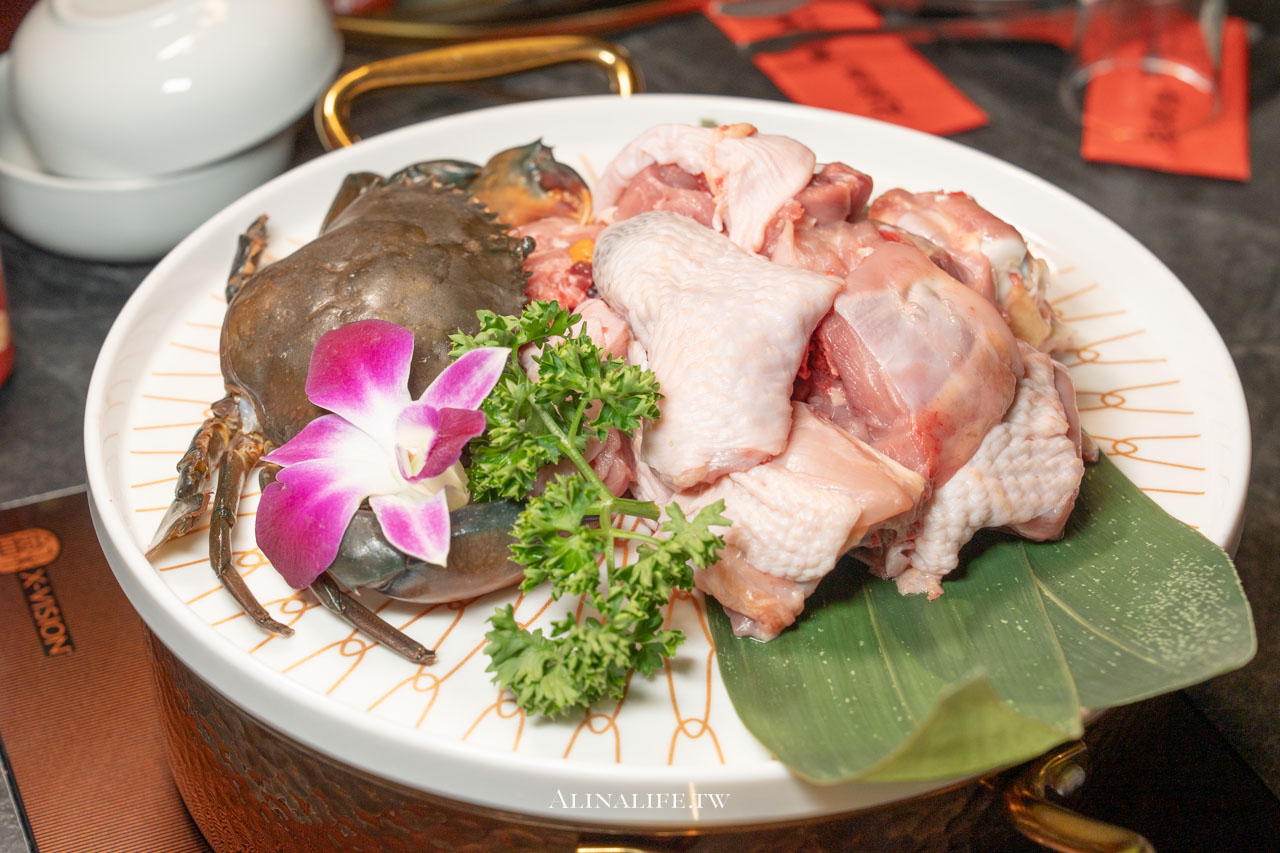 老撈麻辣鍋大稻埕店｜香濃廣東雞煲蟹火鍋，順天外科醫院獨賣 @Alina 愛琳娜