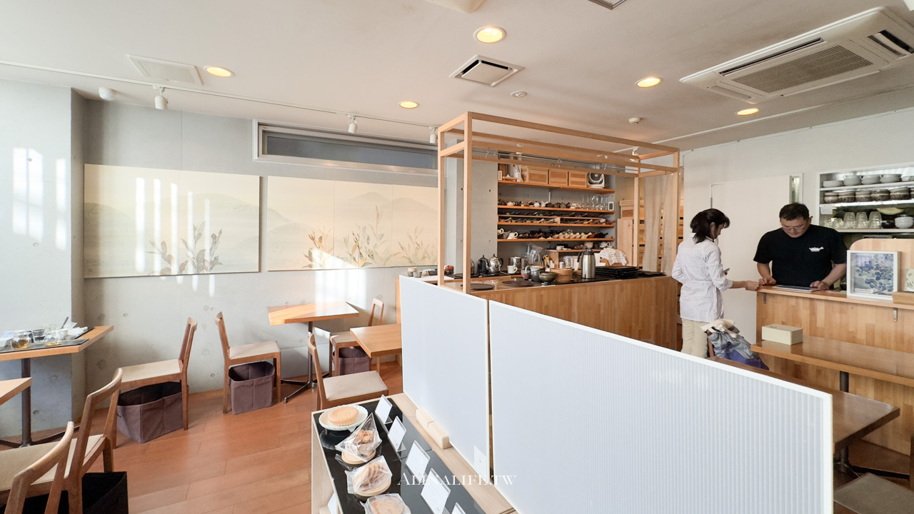 茶茶之間|抹茶焙茶驚艷回甘,在東京表參道質感品茶 @Alina 愛琳娜 茶茶之間|抹茶焙茶驚艷回甘,在東京表參道質感品茶 @Alina 愛琳娜