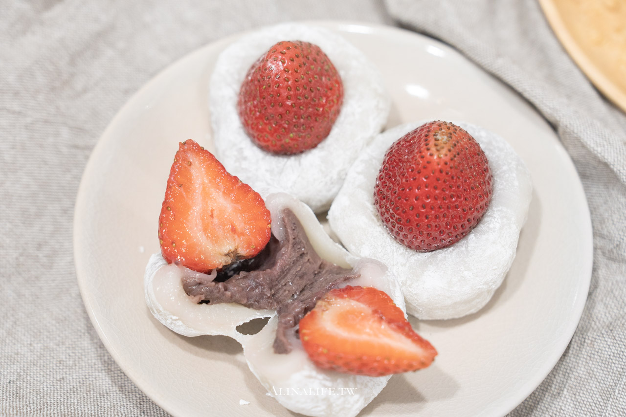 行天宮不老客家麻糬｜Q彈不黏牙，大顆飽滿內餡實在 @Alina 愛琳娜