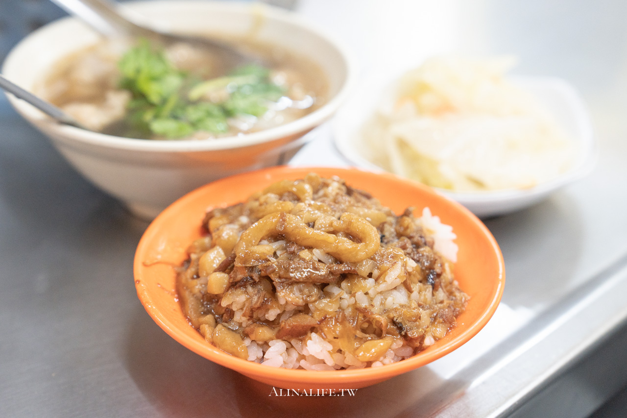 天一香肉焿順｜基隆廟口百年老店，肉羹配魯肉飯讓人吃了還想回味 @Alina 愛琳娜