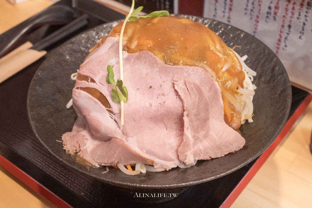 一絆拉麵 らぁ麺｜博多豚骨香濃夠味菜量多，東京上野本店免排隊 @Alina 愛琳娜