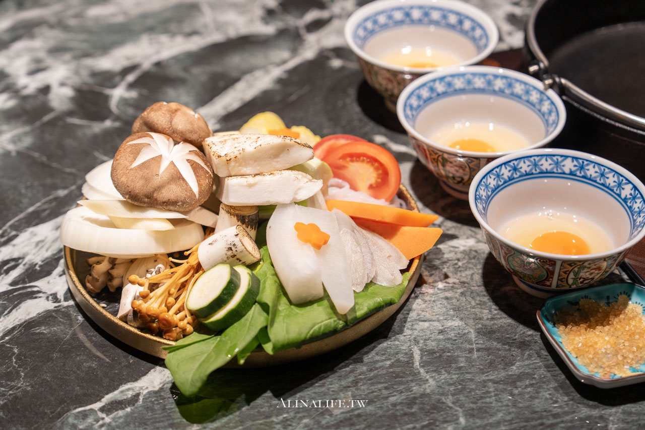 祇園.禪院壽喜燒專門店｜全包廂制服務，預約困難店，品嚐關西風京都美味，名人+網紅熱情推薦 壽喜燒天花板 @Alina 愛琳娜
