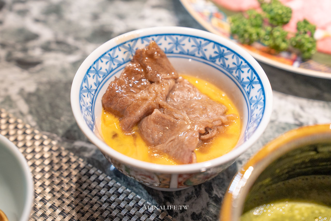 祇園.禪院壽喜燒專門店｜全包廂制服務，預約困難店，品嚐關西風京都美味，名人+網紅熱情推薦 壽喜燒天花板 @Alina 愛琳娜