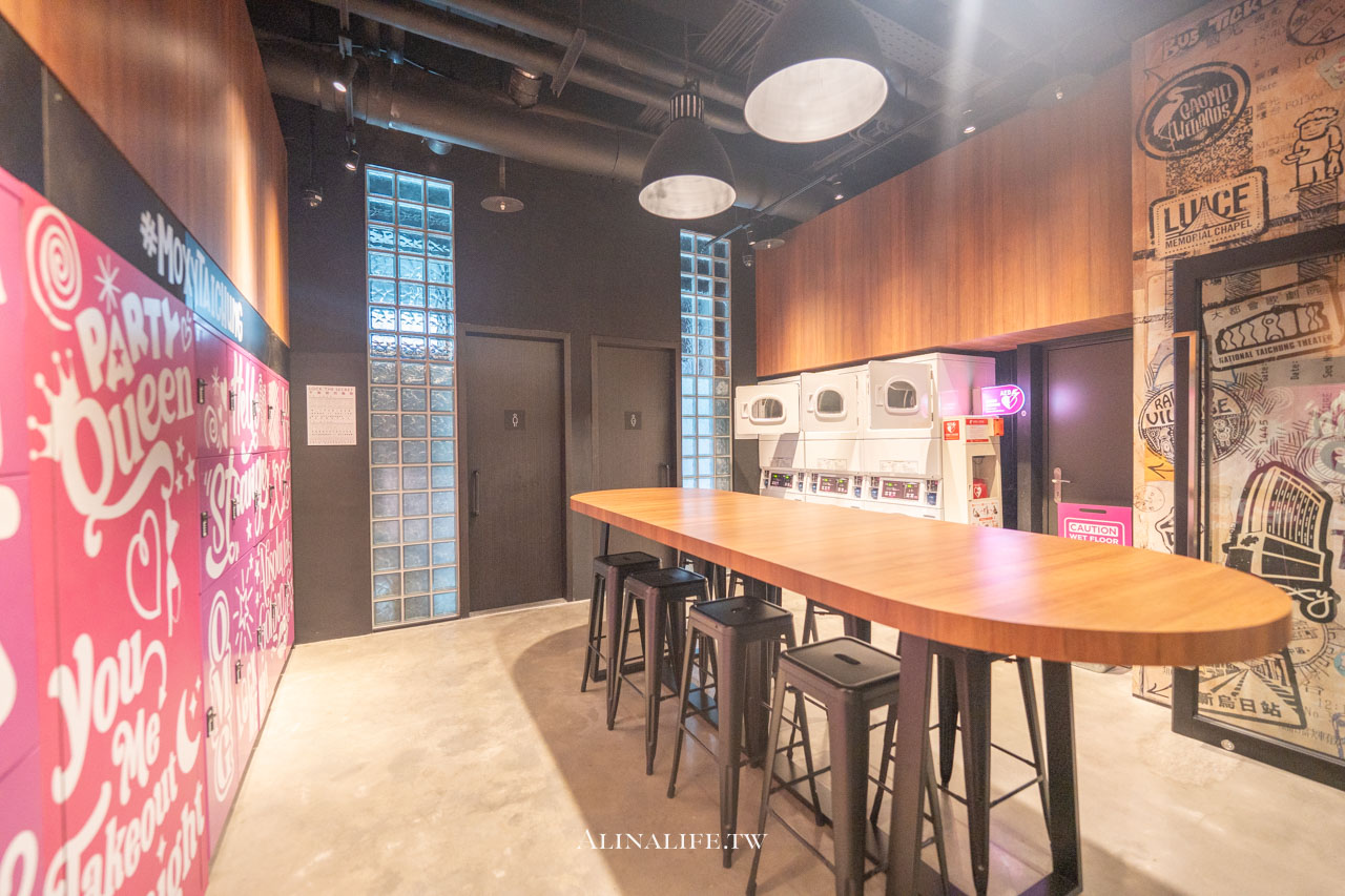 台中豐邑Moxy酒店|捷運站旁萬豪年輕潮流飯店,標準雙人房小巧時尚 @Alina 愛琳娜 台中豐邑Moxy酒店|捷運站旁萬豪年輕潮流飯店,標準雙人房小巧時尚 @Alina 愛琳娜