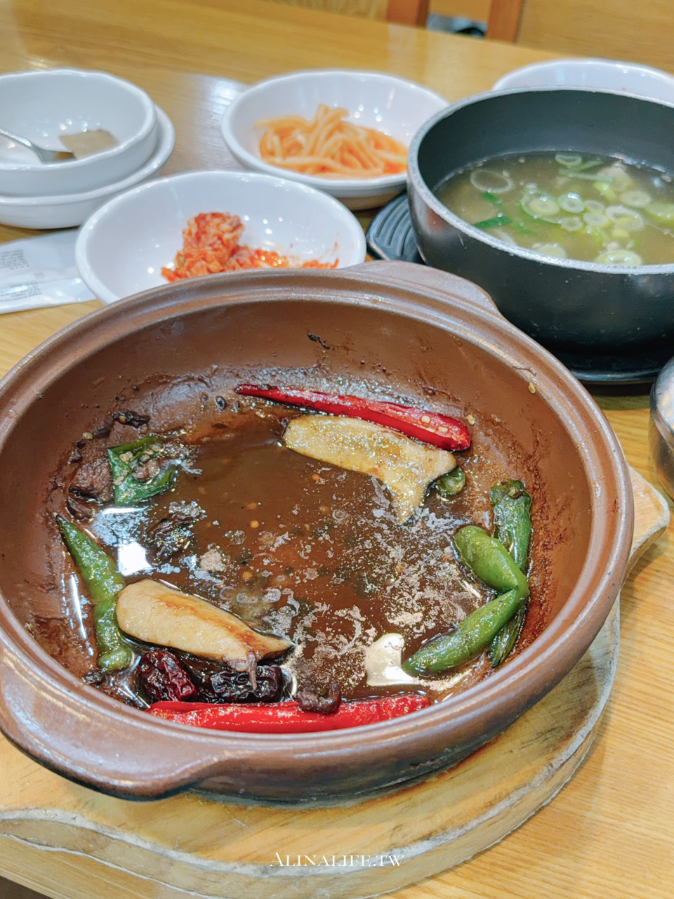 江南麵屋｜燉牛排骨香濃夠味，聖水洞上班族都愛吃的排隊美食 @Alina 愛琳娜