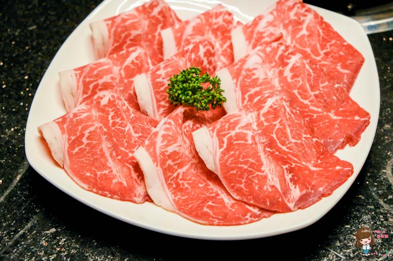 【食記】台北東區 泰滾 泰式火鍋料理-招牌鴛鴦鍋:椰奶雞湯 @Alina 愛琳娜 【食記】台北東區 泰滾 泰式火鍋料理-招牌鴛鴦鍋:椰奶雞湯 @Alina 愛琳娜