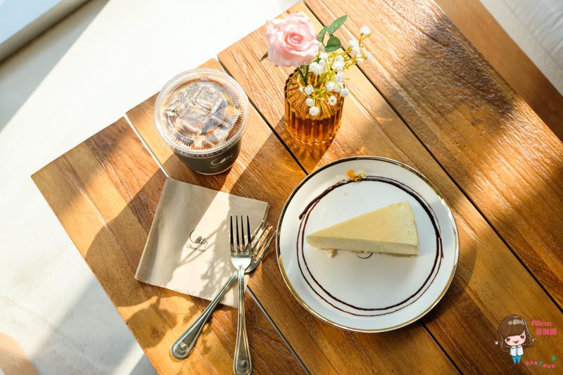 【首爾咖啡館】弘大 C27 Cheesecake 起司蛋糕有27種口味 @Alina 愛琳娜 【首爾咖啡館】弘大 C27 Cheesecake 起司蛋糕有27種口味 @Alina 愛琳娜