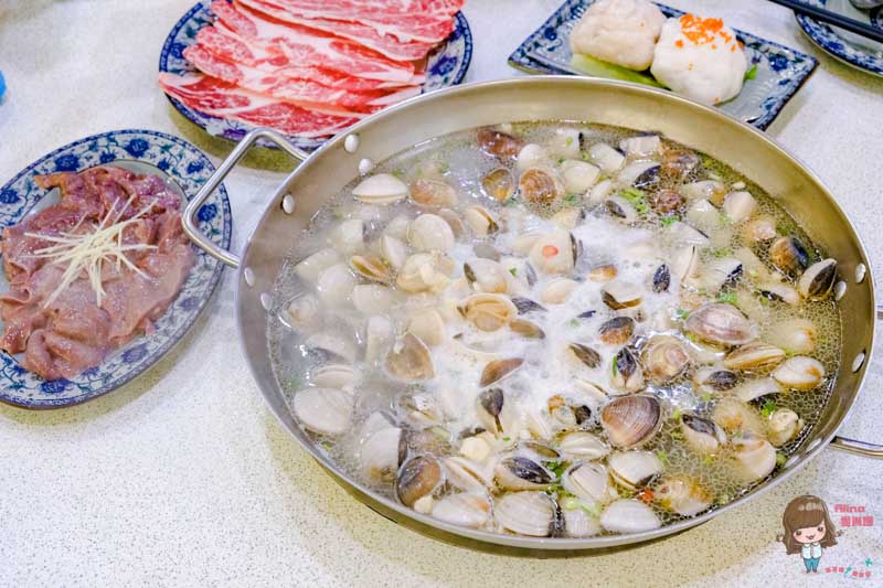 【澳門美食】贏到粥-招牌必吃:卜卜蜆.手撕雞,港台明星都愛 @Alina 愛琳娜 【澳門美食】贏到粥-招牌必吃:卜卜蜆.手撕雞,港台明星都愛 @Alina 愛琳娜