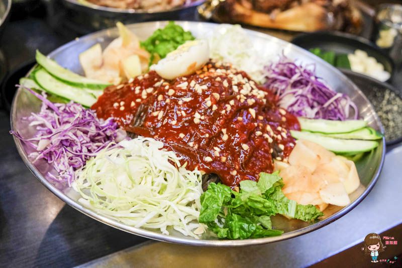 【首爾美食】滿足五香豬腳-市廳/東大門店,米其林推薦韓國美食 @Alina 愛琳娜 【首爾美食】滿足五香豬腳-市廳/東大門店,米其林推薦韓國美食 @Alina 愛琳娜