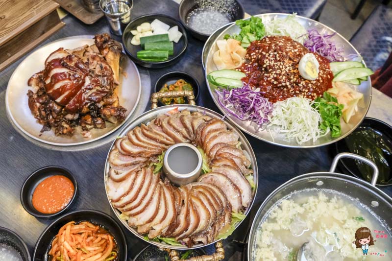 【首爾美食】滿足五香豬腳-市廳/東大門店,米其林推薦韓國美食 @Alina 愛琳娜