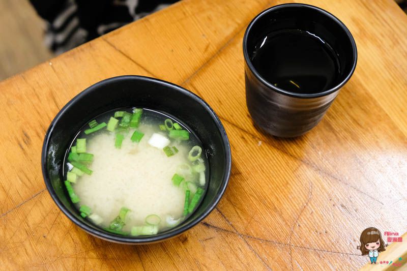 【內湖美食】內湖 小學日燒肉丼食堂 返老還童回到小學食堂吃便當? @Alina 愛琳娜 【內湖美食】內湖 小學日燒肉丼食堂 返老還童回到小學食堂吃便當? @Alina 愛琳娜