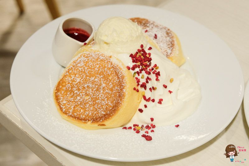 【東京美食】幸福的鬆餅 吉祥寺店 幸せのパンケーキ 限定口味覆盆莓鬆餅 @Alina 愛琳娜 【東京美食】幸福的鬆餅 吉祥寺店 幸せのパンケーキ 限定口味覆盆莓鬆餅 @Alina 愛琳娜