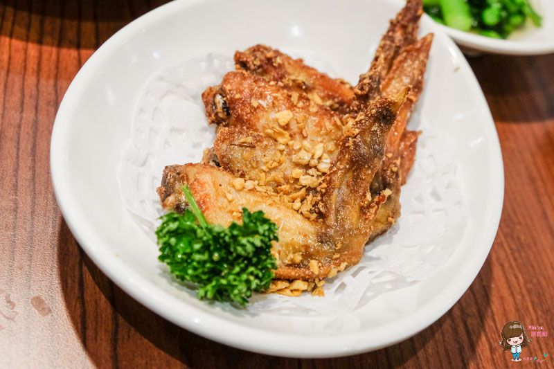 【食記】台北車站 池記雲吞麵家 道地香港美食 CHEE KEI 微風廣場美食街 @Alina 愛琳娜