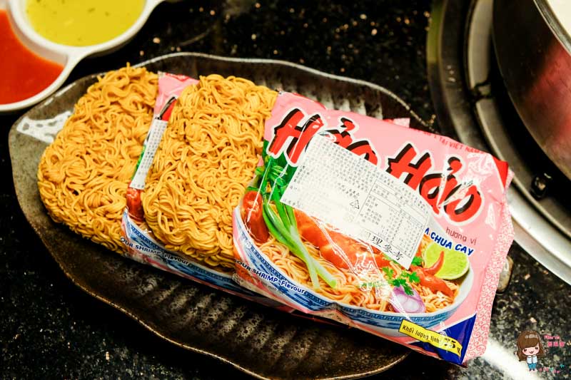 【食記】台北東區 泰滾 泰式火鍋料理-招牌鴛鴦鍋:椰奶雞湯 @Alina 愛琳娜 【食記】台北東區 泰滾 泰式火鍋料理-招牌鴛鴦鍋:椰奶雞湯 @Alina 愛琳娜