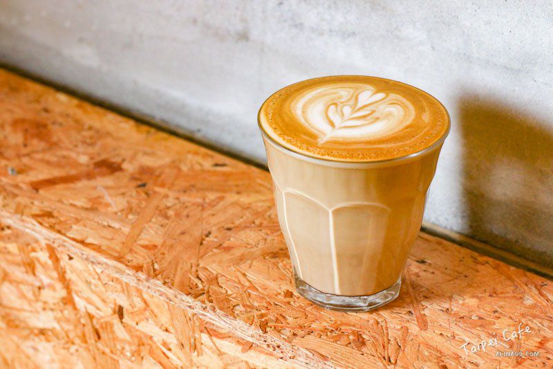 BOOM coffee roasters 大爆咖啡｜台北大安舒適率性的咖啡館空間 @Alina 愛琳娜